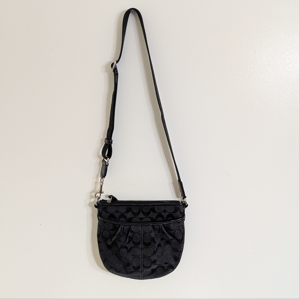 Like New Coach Signature Jacquard Crossbody in Black